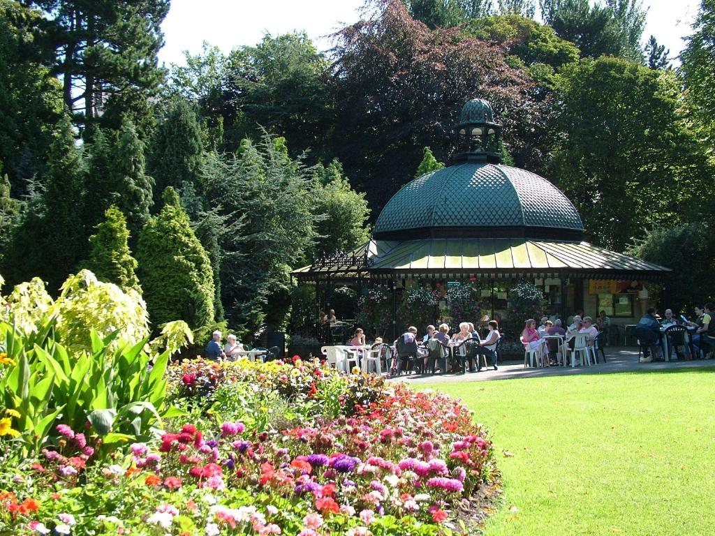 Shannon Court Harrogate Luaran gambar